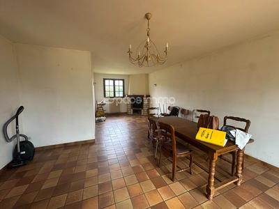 Maison - 89 m² - 5 pièces