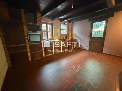 Maison - 180 m² - 6 pièces