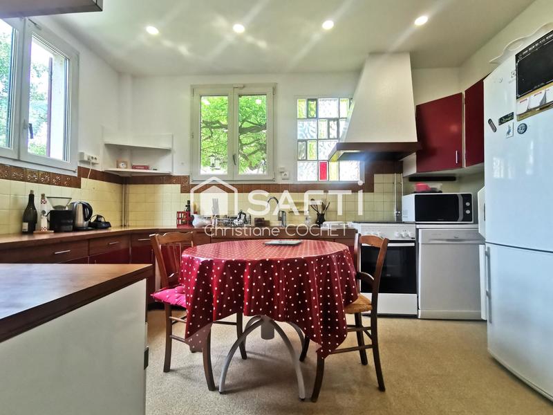 Maison de village - 150 m² - 7 pièces