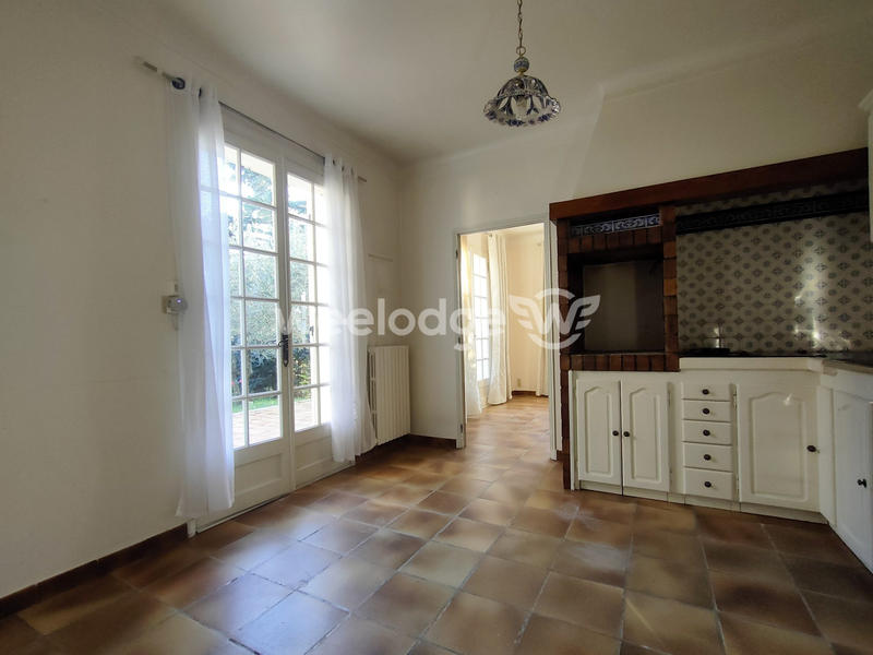 Maison traditionnelle - 140 m² - 5 pièces
