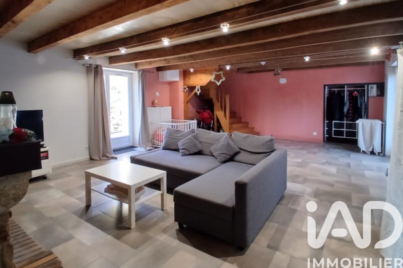 Maison - 145 m² - 9 pièces