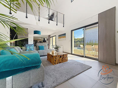 Maison - 175 m² - 6 pièces