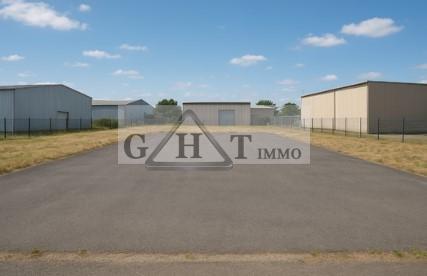Terrain industriel - 1 500 m²