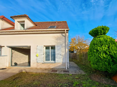 Maison - 86 m² - 4 pièces