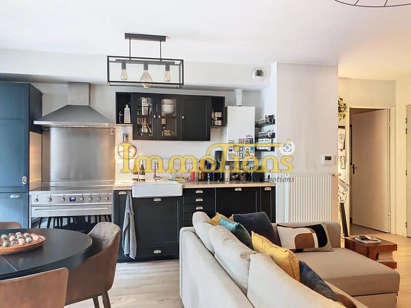 Appartement - 66 m² - 3 pièces