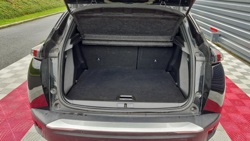 Peugeot 2008 Bluehdi 130 Ss Eat8 Gt Pack