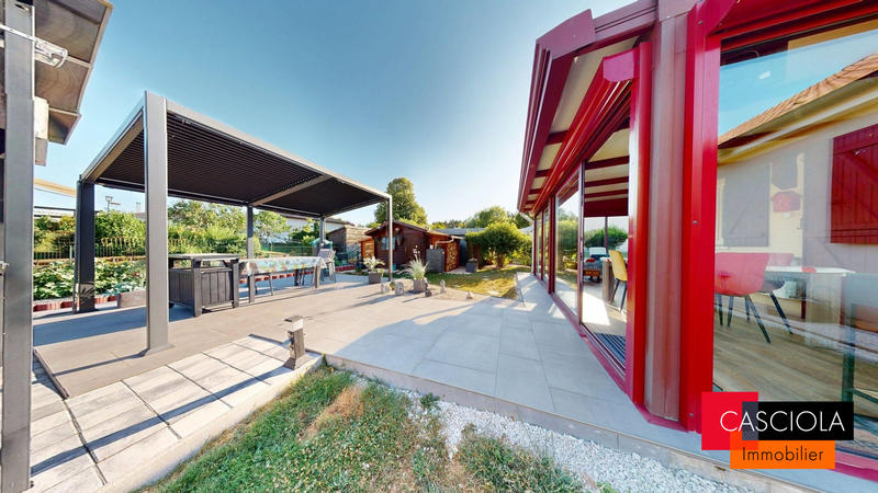 Maison - 118 m² - 6 pièces