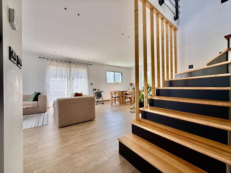 Maison - 146 m² - 6 pièces