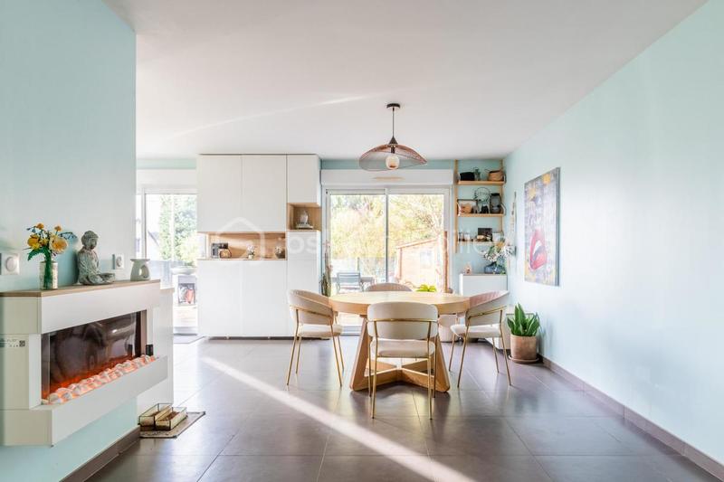 Maison - 94 m² - 5 pièces