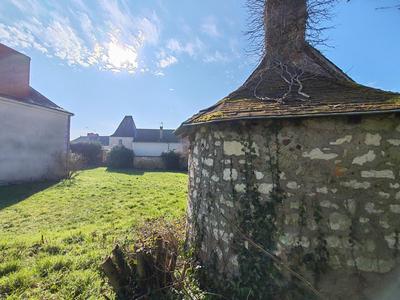 Maison - 210 m² - 7 pièces