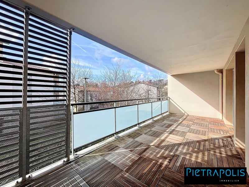 Appartement - 81 m² - 4 pièces