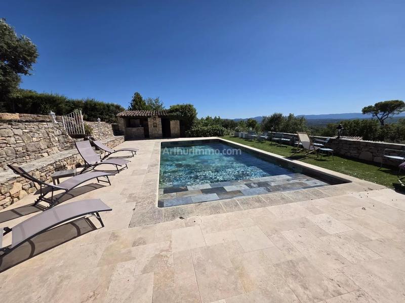 Maison - 259 m² - 10 pièces