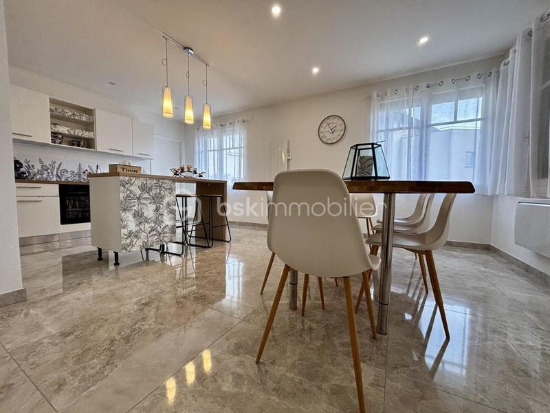 Maison - 154 m² - 6 pièces