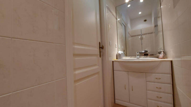 Villa - 210 m² - 6 pièces