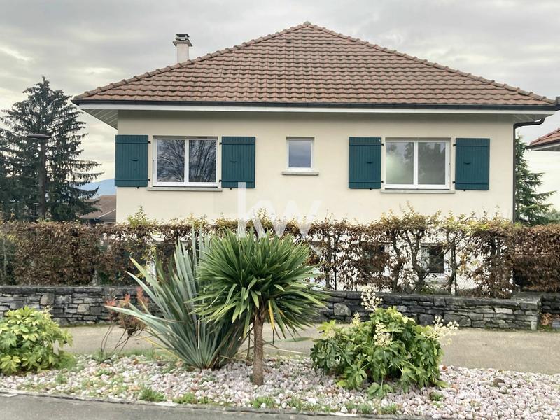 Maison - 331 m² - 7 pièces