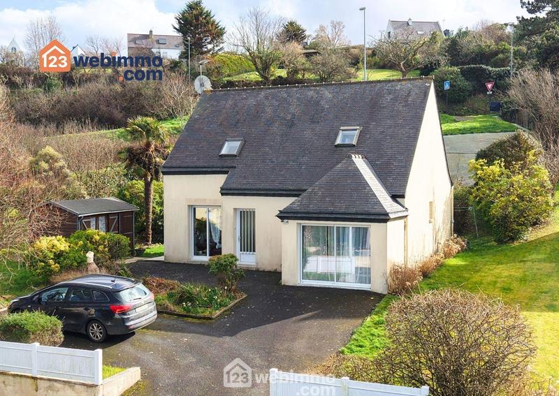 Maison - 102 m² - 6 pièces