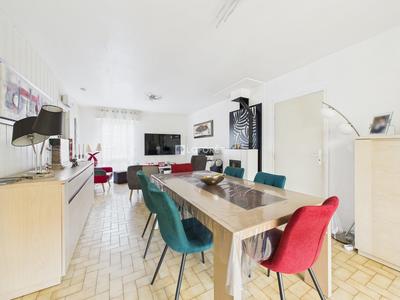 Maison - 125 m² - 6 pièces