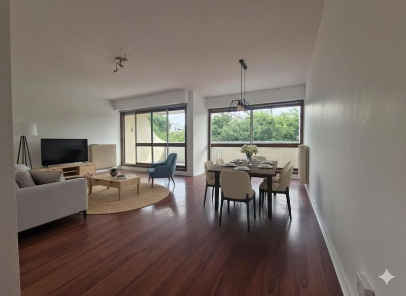 Appartement - 81 m² - 3 pièces