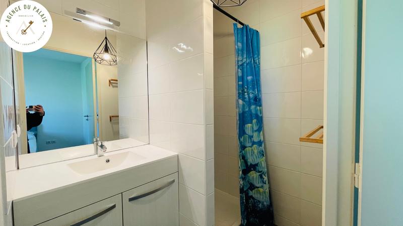 Appartement - 90 m² - 3 pièces