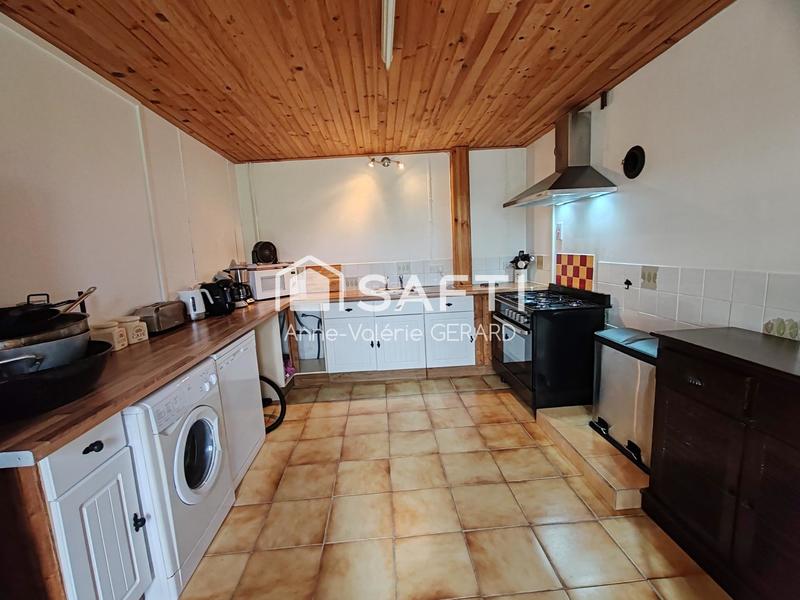 Maison - 93 m² - 4 pièces