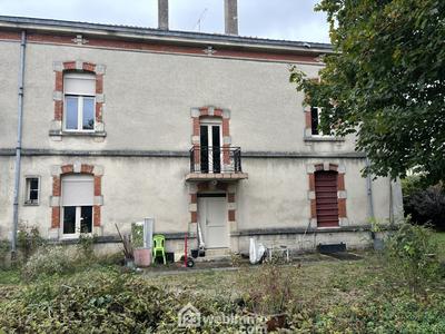 Maison de maîtres - 351 m² - 7 pièces