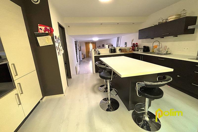 Maison - 131 m² - 4 pièces