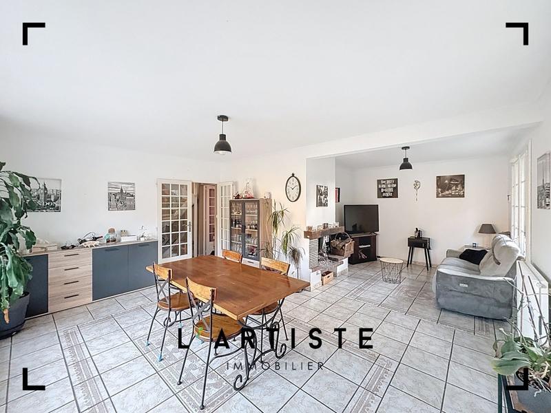 Maison - 175 m² - 7 pièces
