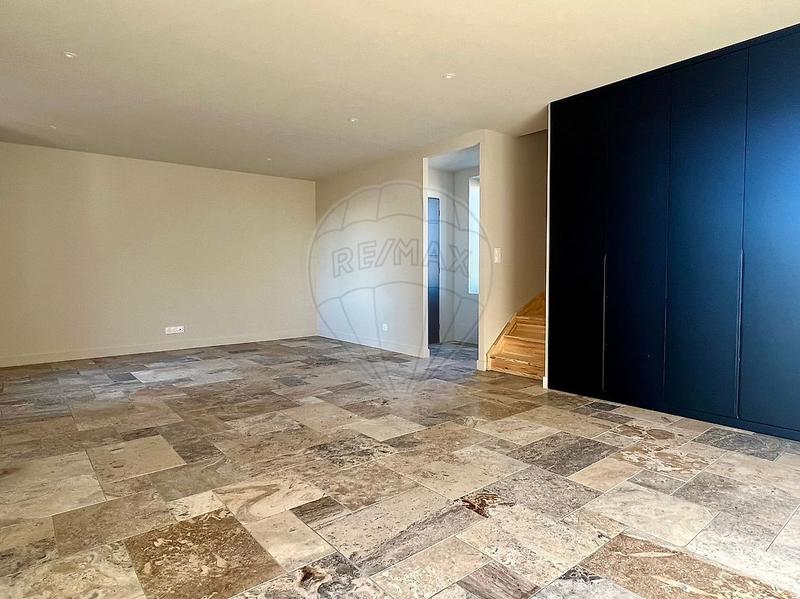 Maison - 180 m² - 6 pièces