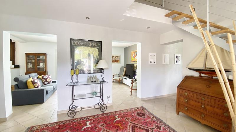 Maison d'architecte - 200 m² - 7 pièces