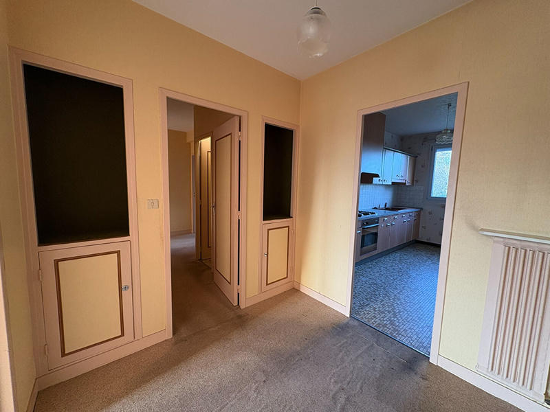 Appartement - 85 m² - 3 pièces