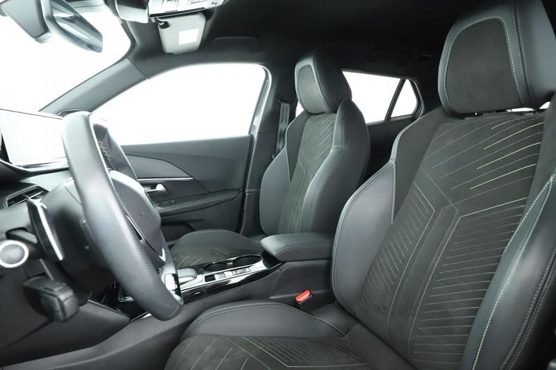 Peugeot 2008 1.2 Hybrid Gt e-Dcs6 136 ch