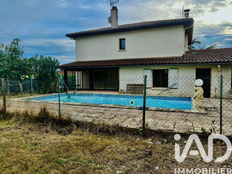 Maison - 128 m² - 7 pièces