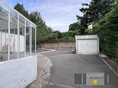 Maison - 200 m² - 8 pièces