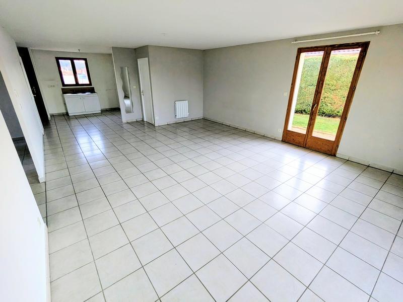 Maison - 90 m² - 4 pièces