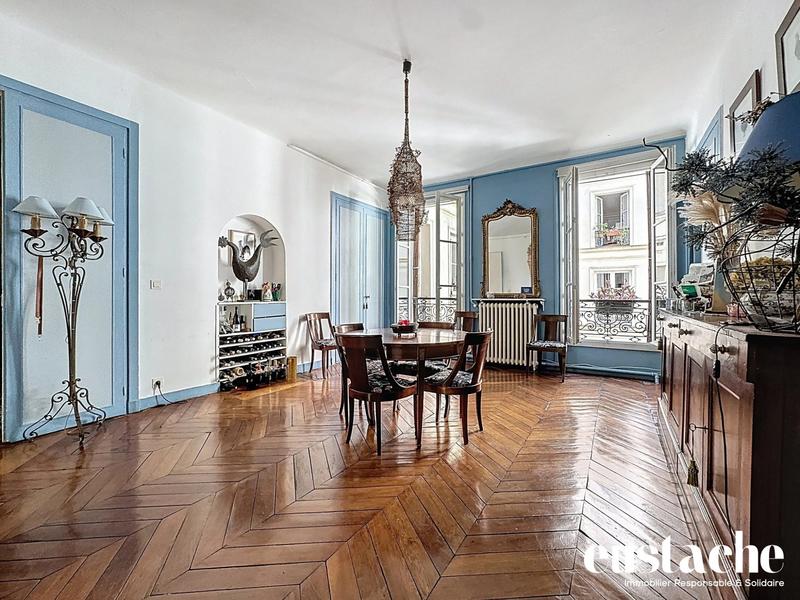 Appartement - 134 m² - 6 pièces