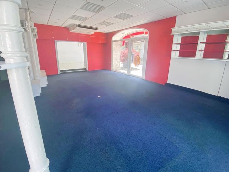 Local commercial - 89 m²