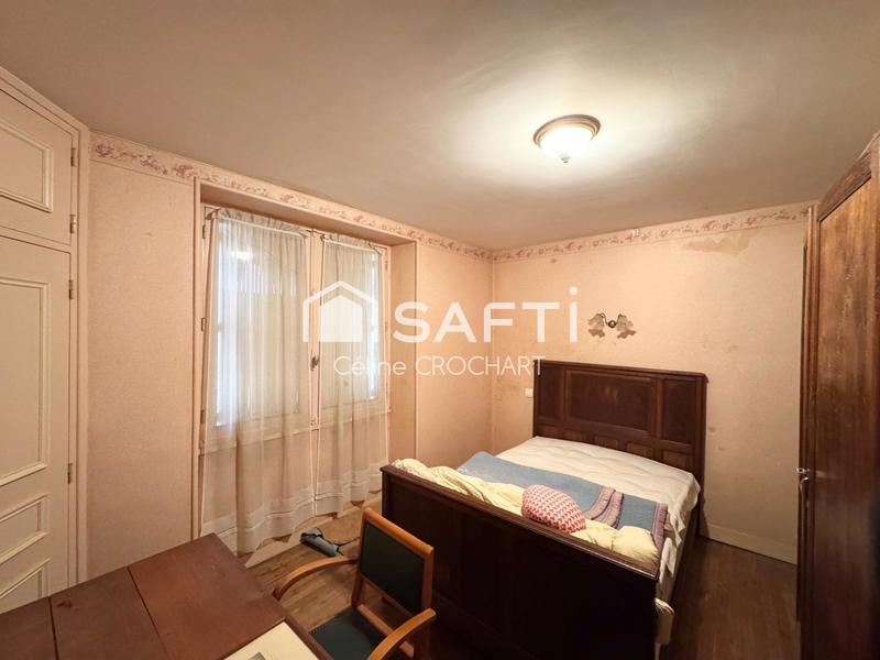 Maison - 175 m² - 9 pièces