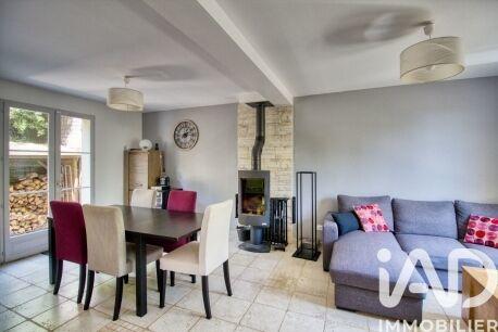 Maison - 77 m² - 5 pièces