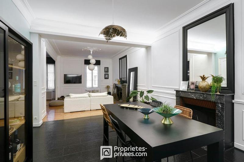 Maison - 179 m² - 8 pièces