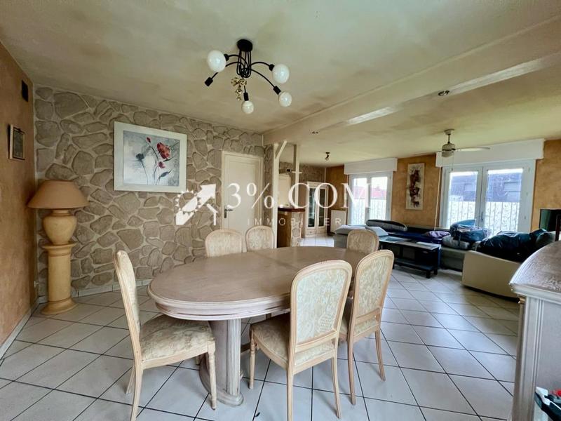 Maison - 140 m² - 5 pièces