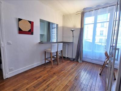 Studio - 24 m² - 1 pièce