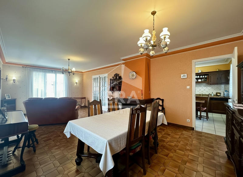 Maison - 150 m² - 7 pièces