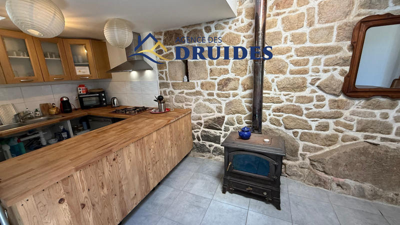 Maison - 93 m² - 5 pièces