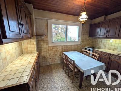 Appartement - 75 m² - 4 pièces