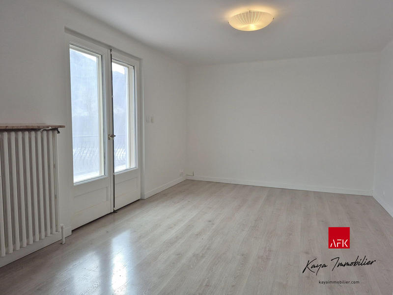 Maison - 125 m² - 8 pièces