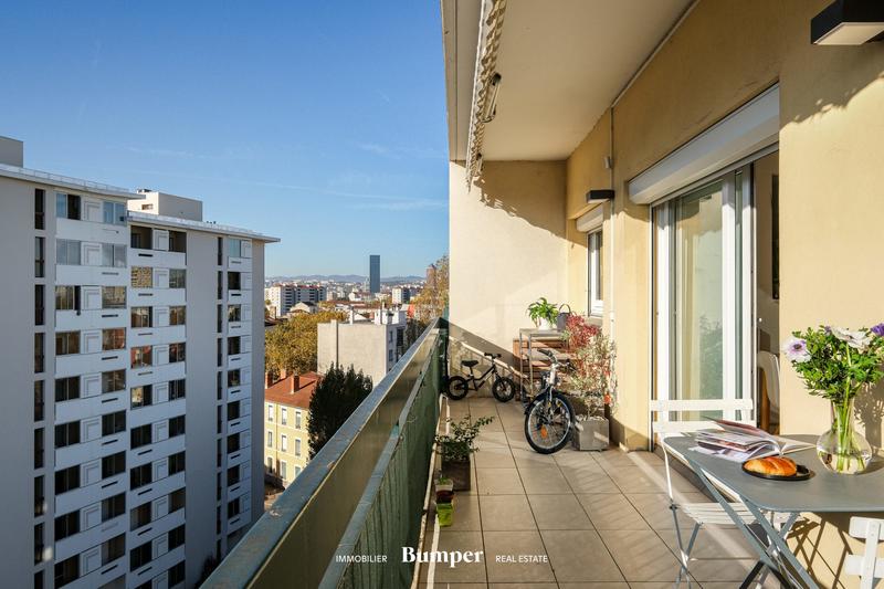 Appartement - 94 m² - 4 pièces