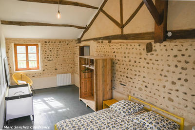 Maison - 302 m² - 9 pièces