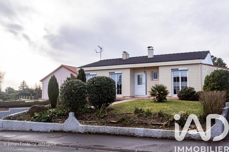 Maison - 90 m² - 4 pièces