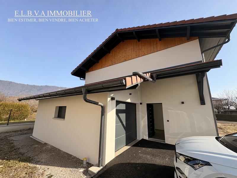 Maison contemporaine - 130 m² - 4 pièces