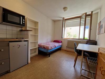 Studio - 17 m² - 1 pièce